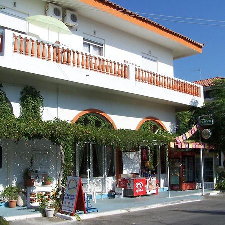Hotel Karin & Nikos Ireo  Zewnętrze zdjęcie