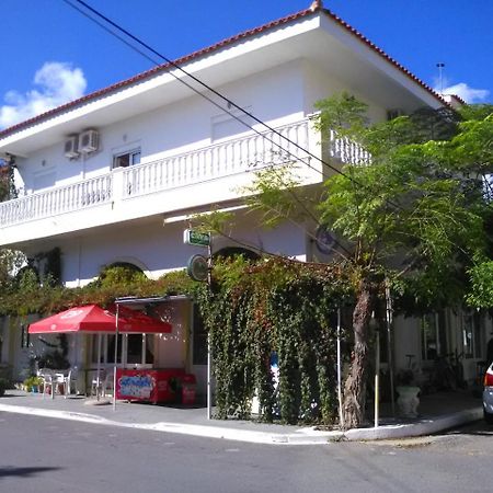 Hotel Karin & Nikos Ireo  Zewnętrze zdjęcie