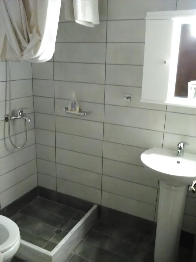 Hotel Karin & Nikos Ireo  Zewnętrze zdjęcie